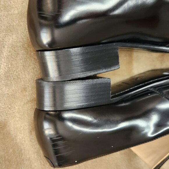 Chanel Black Pointed Toe Leather Loafers - Picture 6 of 12